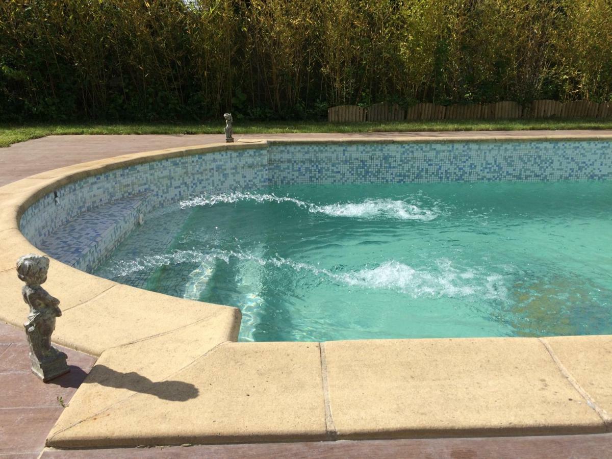 Cottage La Villa Bolero Saint-Cyr-sur-Loire Εξωτερικό φωτογραφία